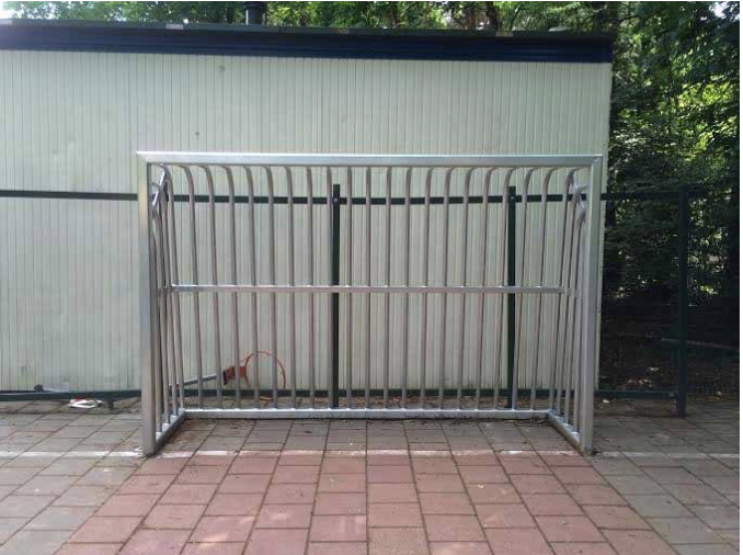 Anti-vandal football goal | Ofs